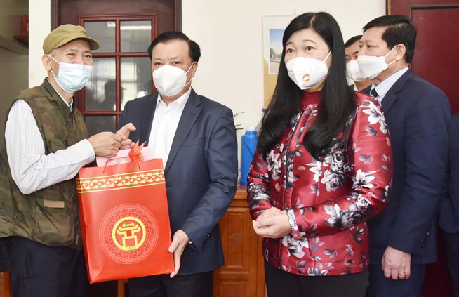 Hà Nội dự kiến dành hơn 97,3 tỷ đồng tặng quà cho người có công dịp 27 7
